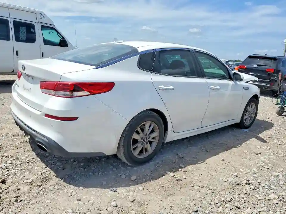 5XXGT4L39KG275936 2019 KIA OPTIMA-2