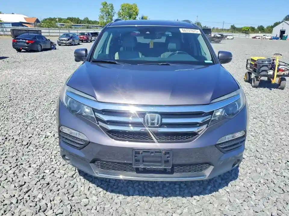 5FNYF6H95HB018630 2017 HONDA PILOT-4