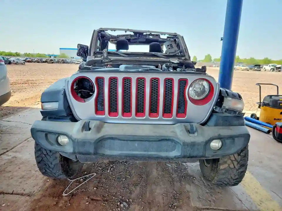 1C4HJXDN6JW142415 2018 JEEP WRANGLER-4