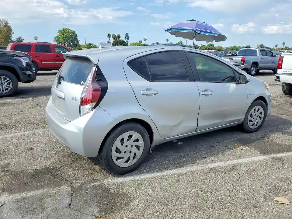 JTDKDTB33G1115976 2016 TOYOTA PRIUS C ON-2