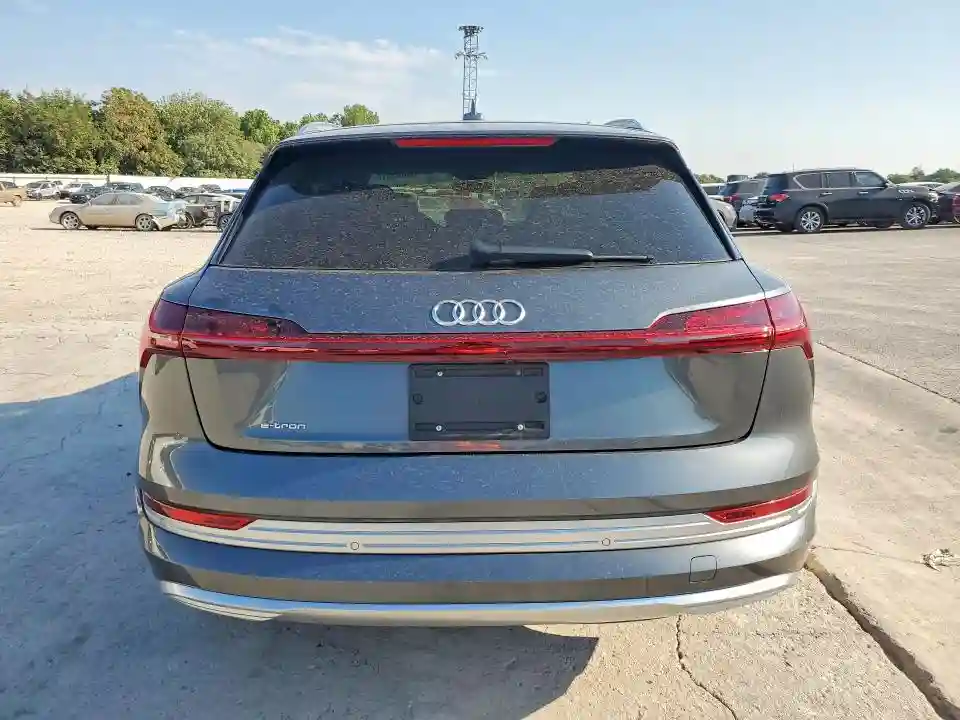 WA1VAAGE3KB007357 2019 AUDI E-TRON-5