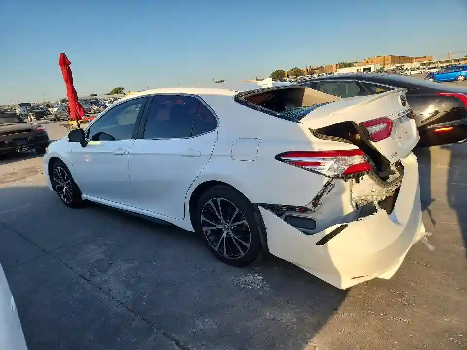 4T1G11AK6LU373795 2020 TOYOTA CAMRY-1