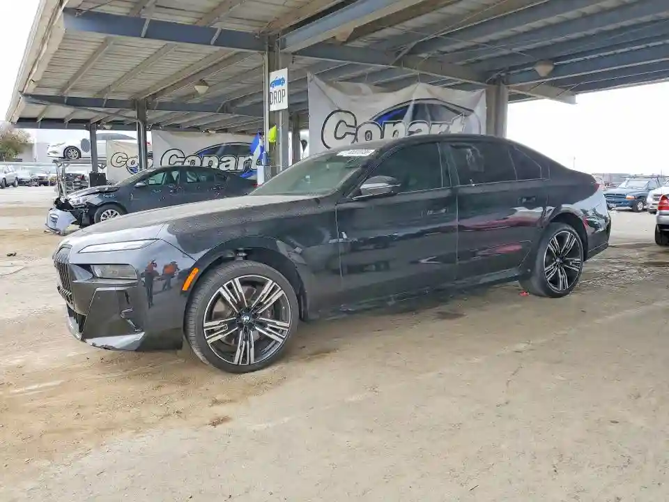 WBA33EJ04RCP67312 2024 BMW 7 SERIES-0