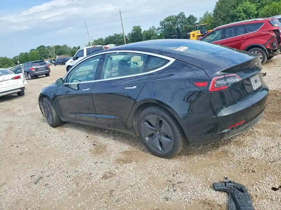5YJ3E1EA0JF172117 2018 TESLA MODEL 3-1
