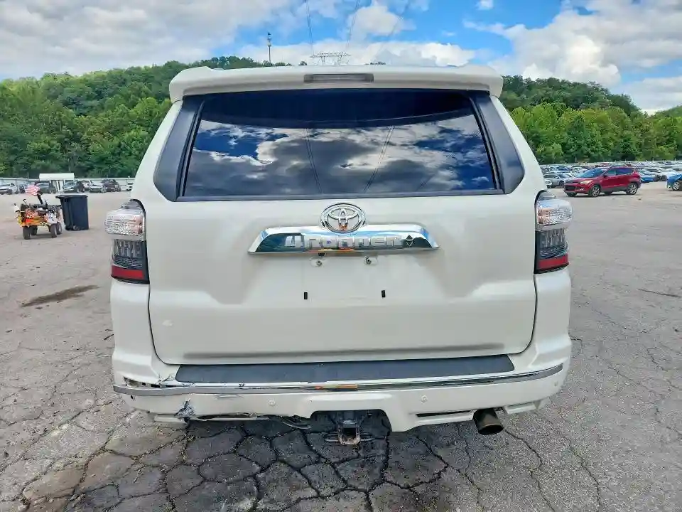 JTEBU5JR2J5600686 2018 TOYOTA 4RUNNER-5