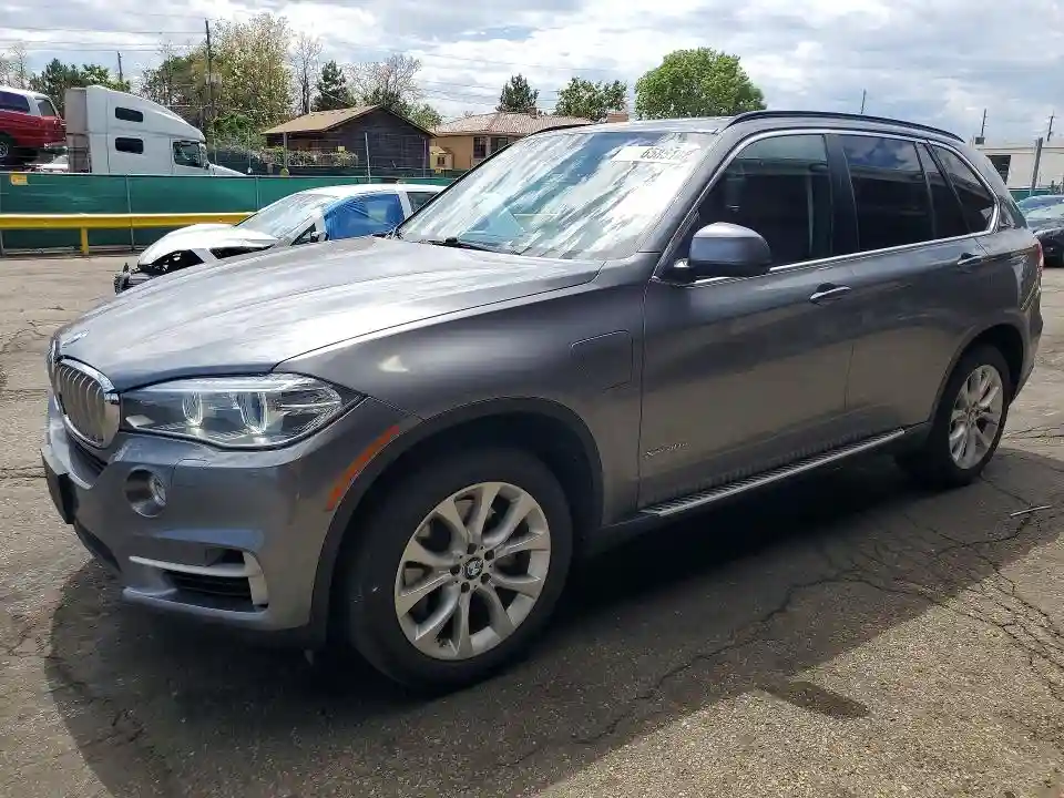 5UXKT0C59G0S77469 2016 BMW X5-0
