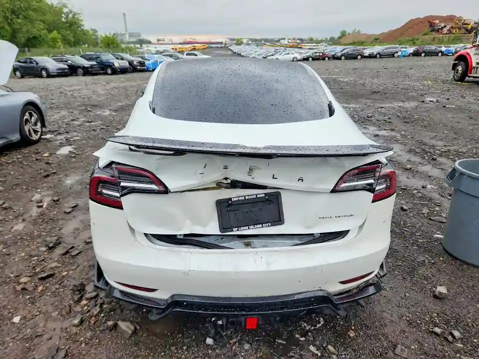 5YJ3E1EB4MF858593 2021 TESLA MODEL 3-5