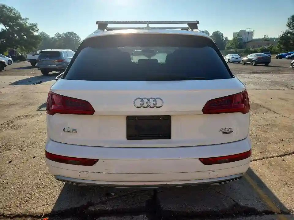 WA1ANAFY9J2010115 2018 AUDI Q5-5