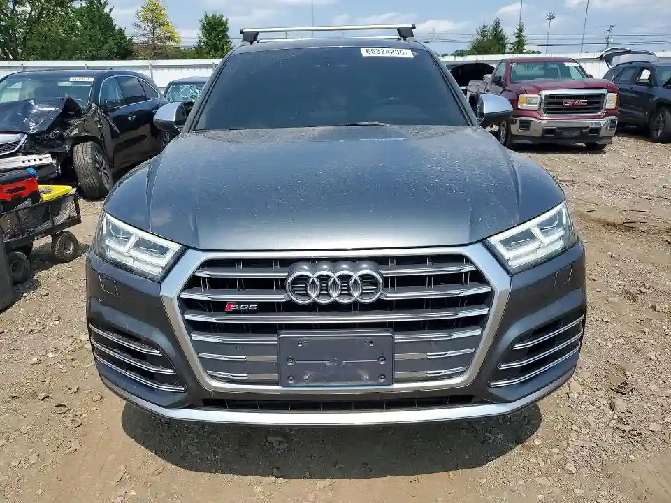 WA1A4AFY2J2009651 2018 AUDI SQ5-4