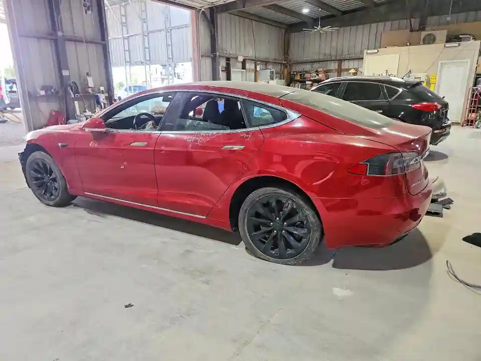 5YJSA1E18HF199888 2017 TESLA MODEL S-1