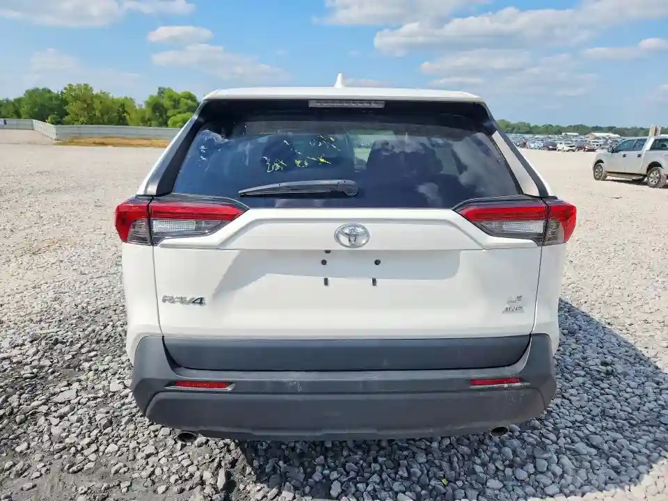 2T3G1RFV8NC260637 2022 TOYOTA RAV4-5