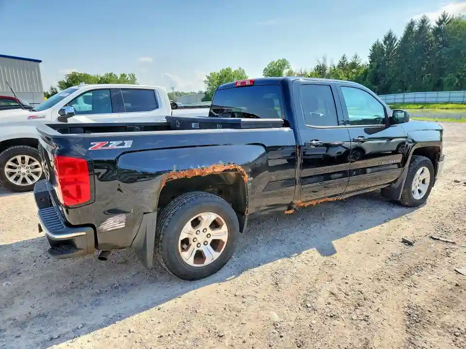 1GCVKREC7FZ213975 2015 CHEVROLET ALL MODELS-2