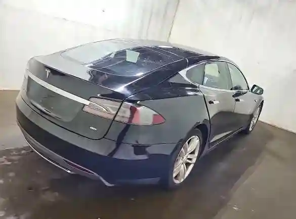 5YJSA1H1XFFP78583 2015 TESLA MODEL S-3