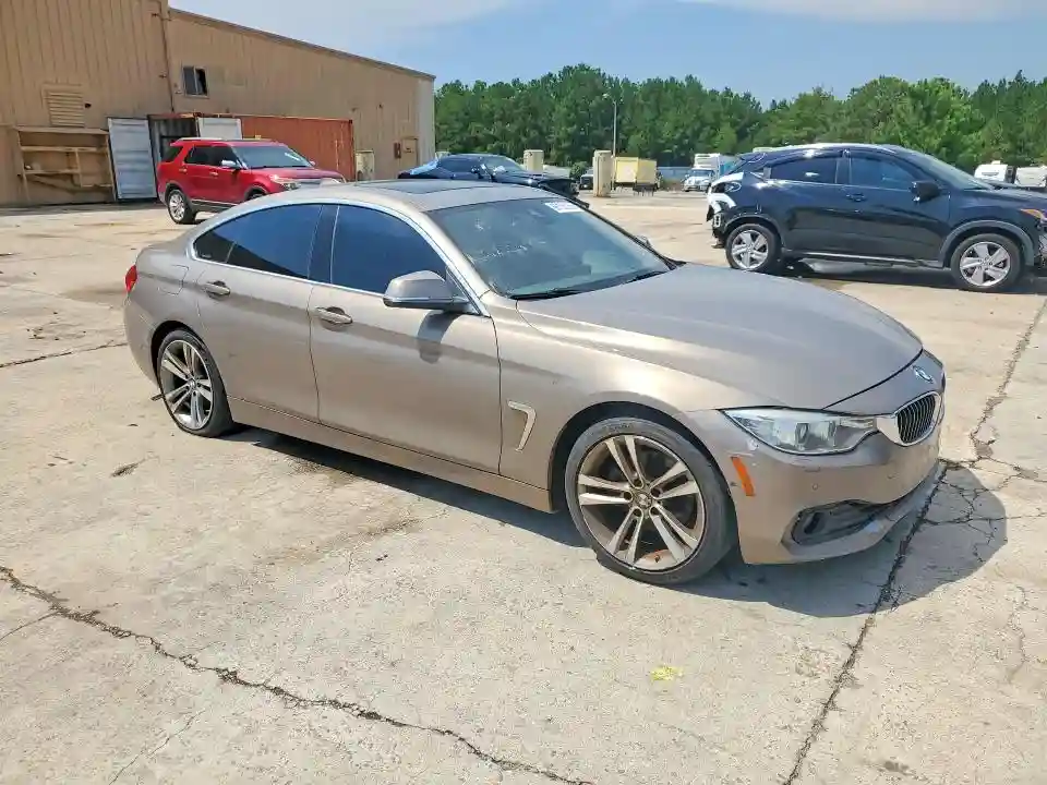 WBA4F7C34HG787825 2017 BMW 4 SERIES-3