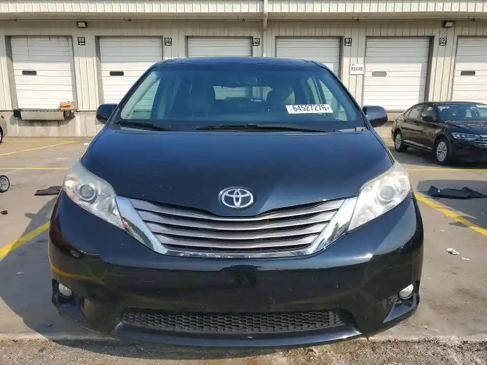 5TDYK3DC6FS539201 2015 TOYOTA SIENNA-4