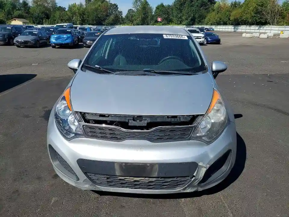 KNADM5A30F6459110 2015 KIA RIO-4
