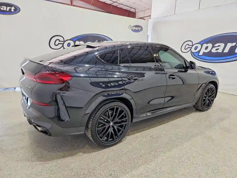5UX33EX03R9S90779 2024 BMW X6-2