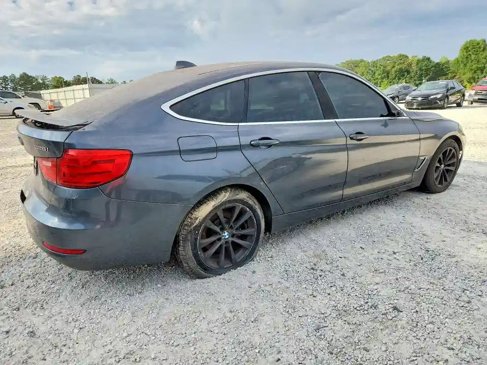 WBA8Z5C51FD671544 2015 BMW 3 SERIES-2