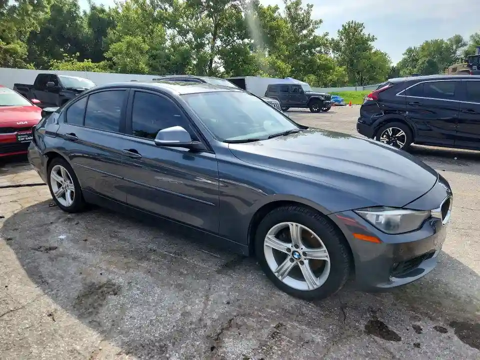 WBA3B5G59FNS20140 2015 BMW 3 SERIES-3