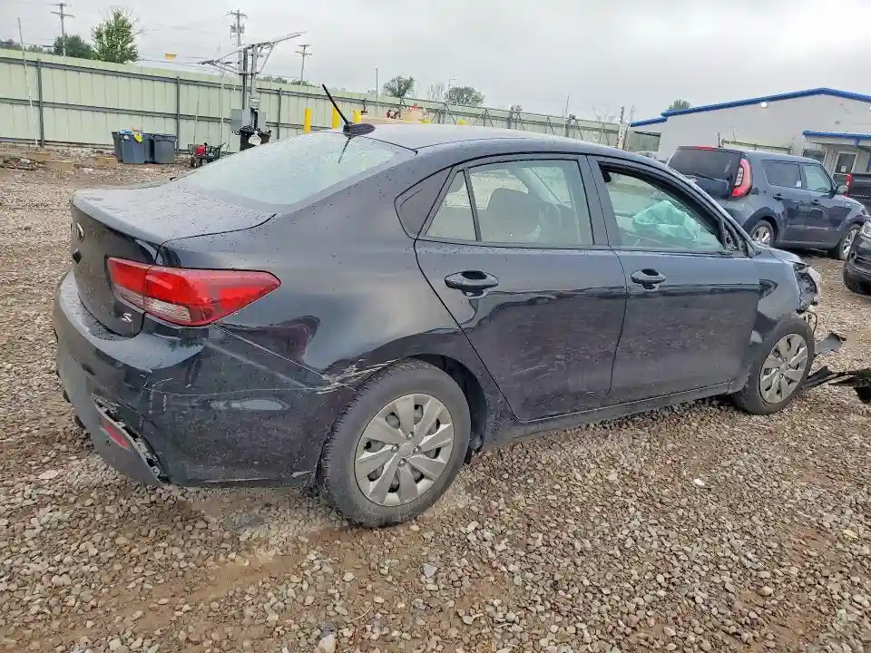 3KPA24AB9KE211097 2019 KIA RIO-2