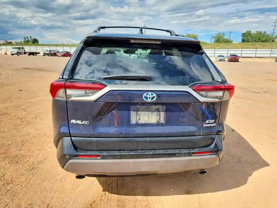 4T3E6RFV1MU041024 2021 TOYOTA RAV4-5