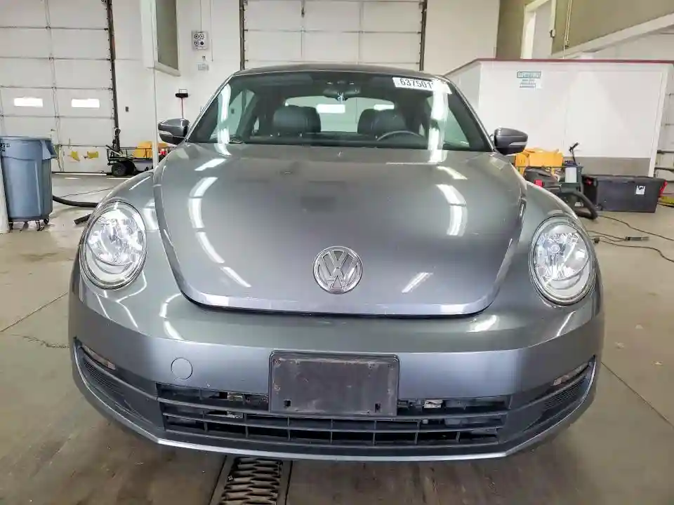 3VWJ17AT5GM605817 2016 VOLKSWAGEN BEETLE-4