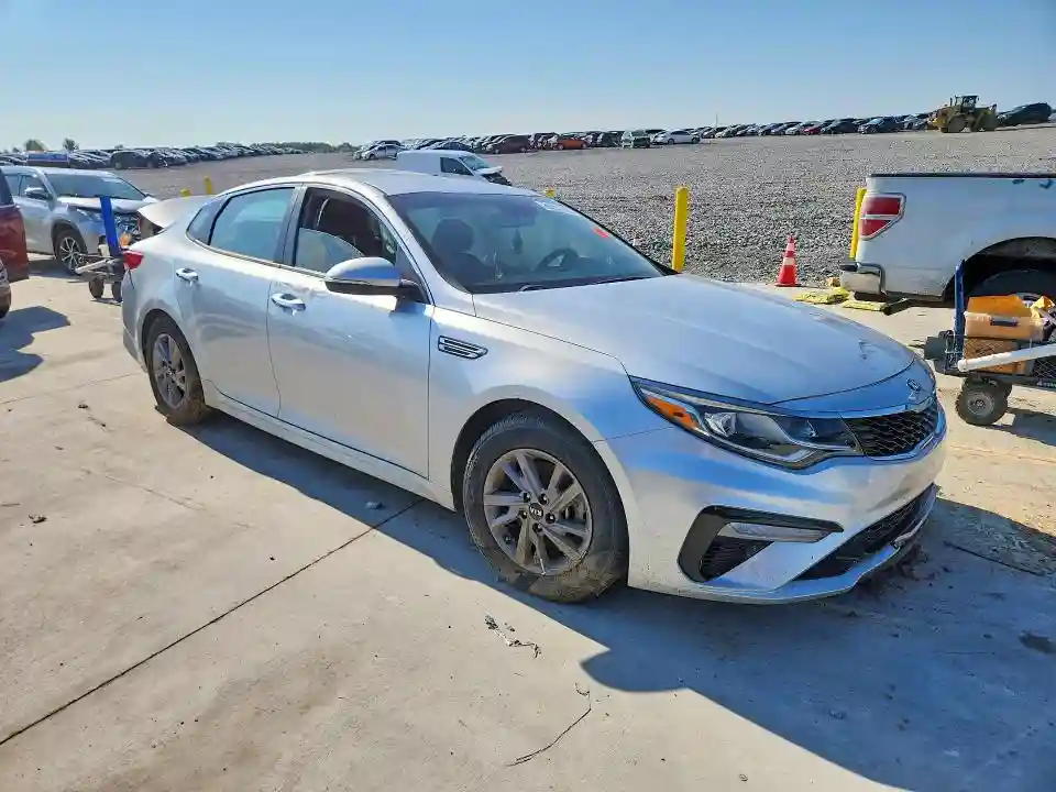 5XXGT4L33LG412452 2020 KIA OPTIMA-3