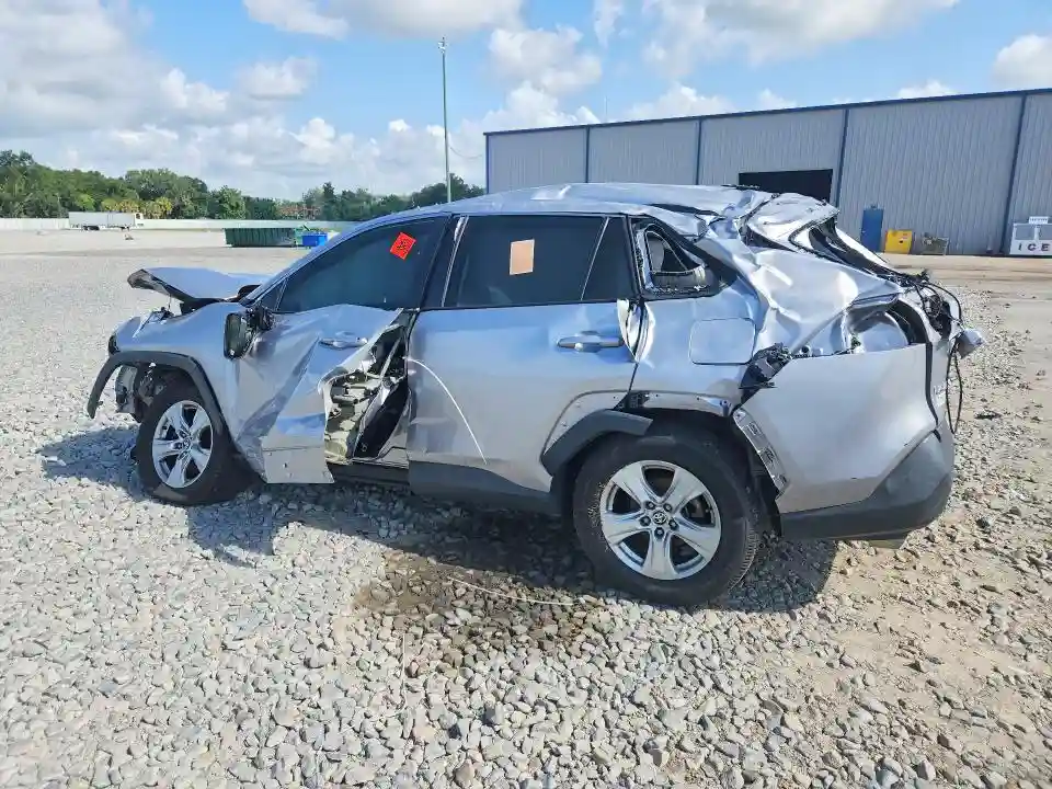 2T3W1RFV2MC164366 2021 TOYOTA RAV4-1