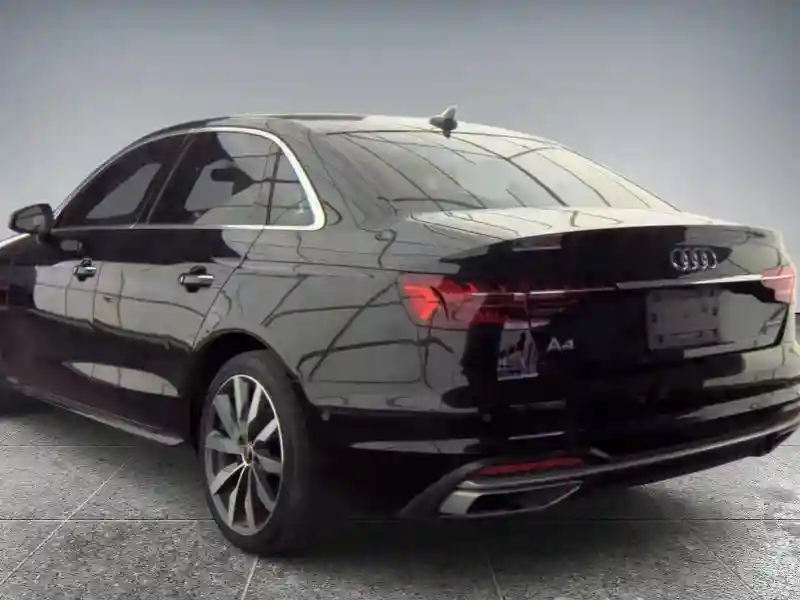 WAUCBAF44NN001215 2022 AUDI A4-2