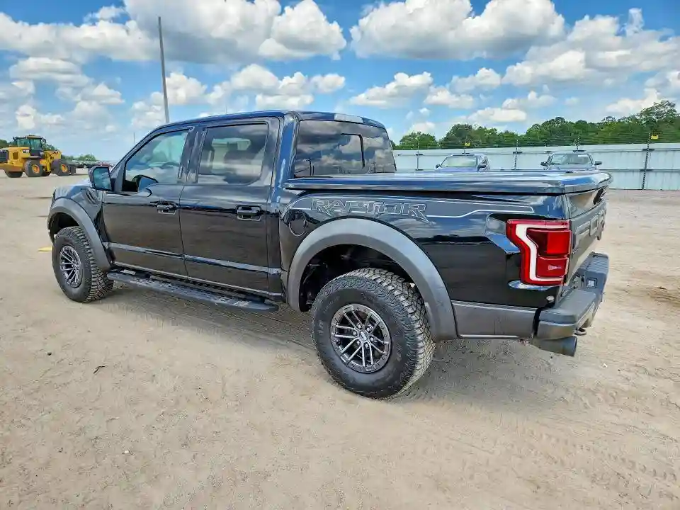 1FTFW1RG2KFA07725 2019 FORD F150-1
