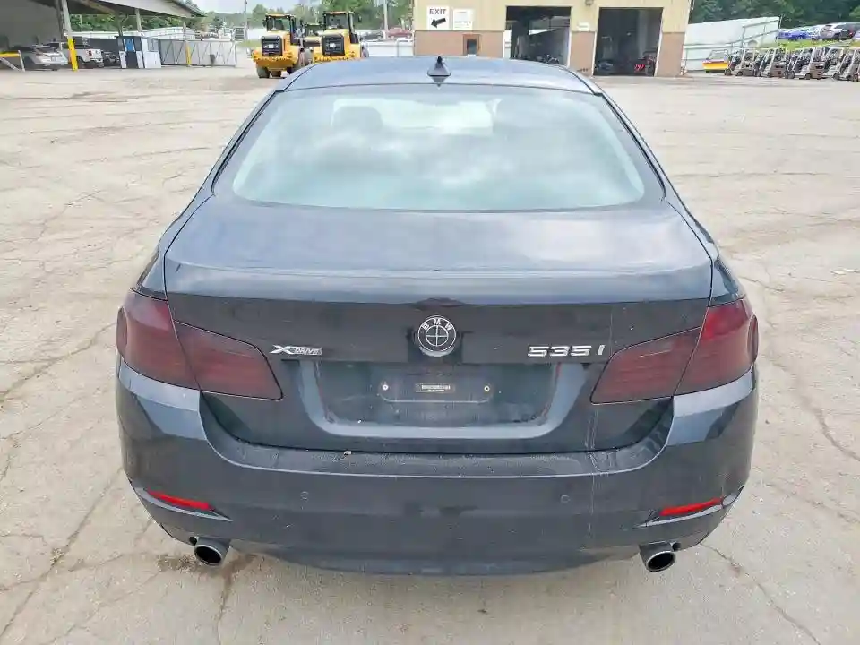 WBA5B3C57FD543997 2015 BMW 5 SERIES-5