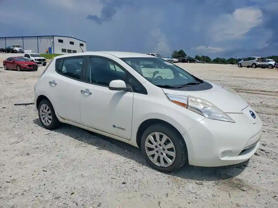 1N4AZ0CP0FC325179 2015 NISSAN LEAF-3
