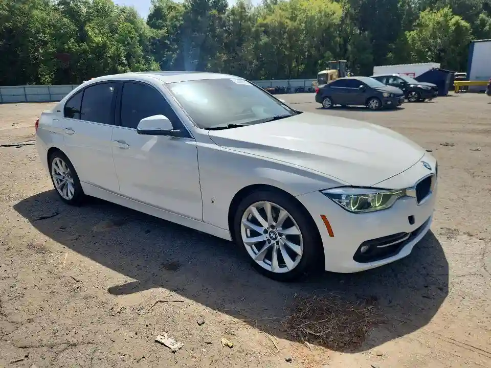 WBA8E1C56JA167604 2018 BMW 3 SERIES-3