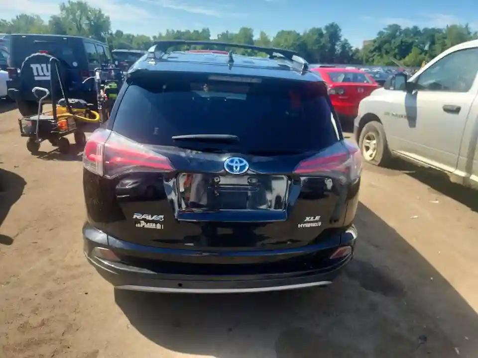 JTMRJREV5JD182558 2018 TOYOTA RAV4-5