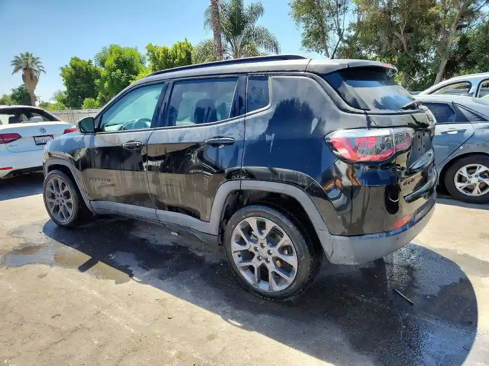 3C4NJDCB0KT836064 2019 JEEP COMPASS-1
