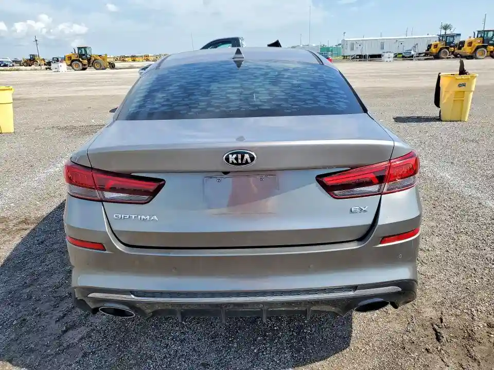 5XXGU4L1XKG302170 2019 KIA OPTIMA-5
