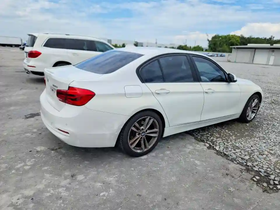 WBA8E1G52GNT37761 2016 BMW 3 SERIES-2
