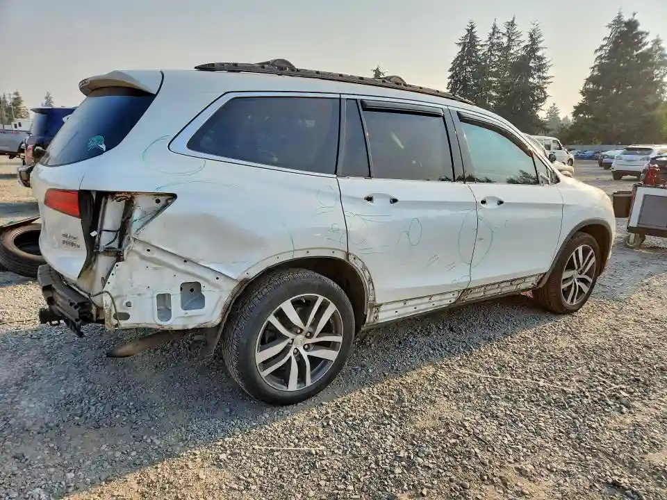 5FNYF6H07HB096117 2017 HONDA PILOT-2