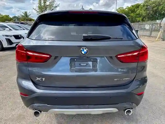 WBXJG7C0XL5P55560 2020 BMW X1-5