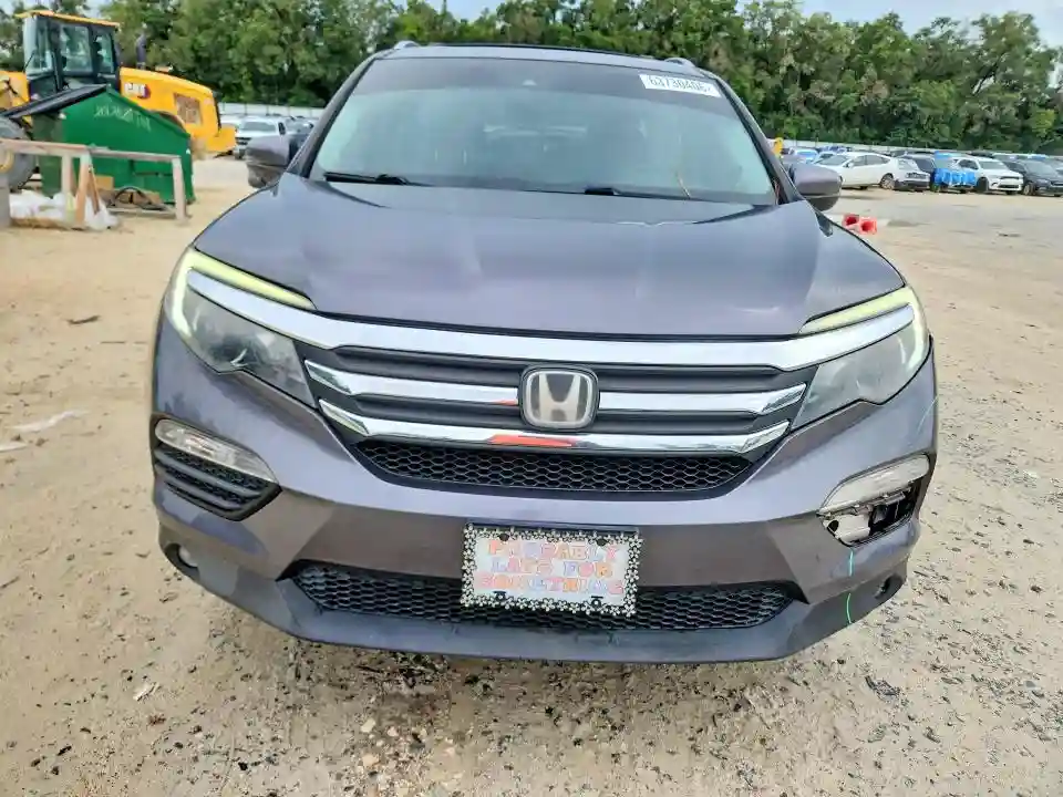 5FNYF6H69HB054083 2017 HONDA PILOT-4