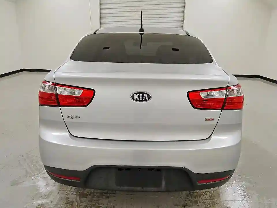 KNADM4A35F6428574 2015 KIA RIO-5