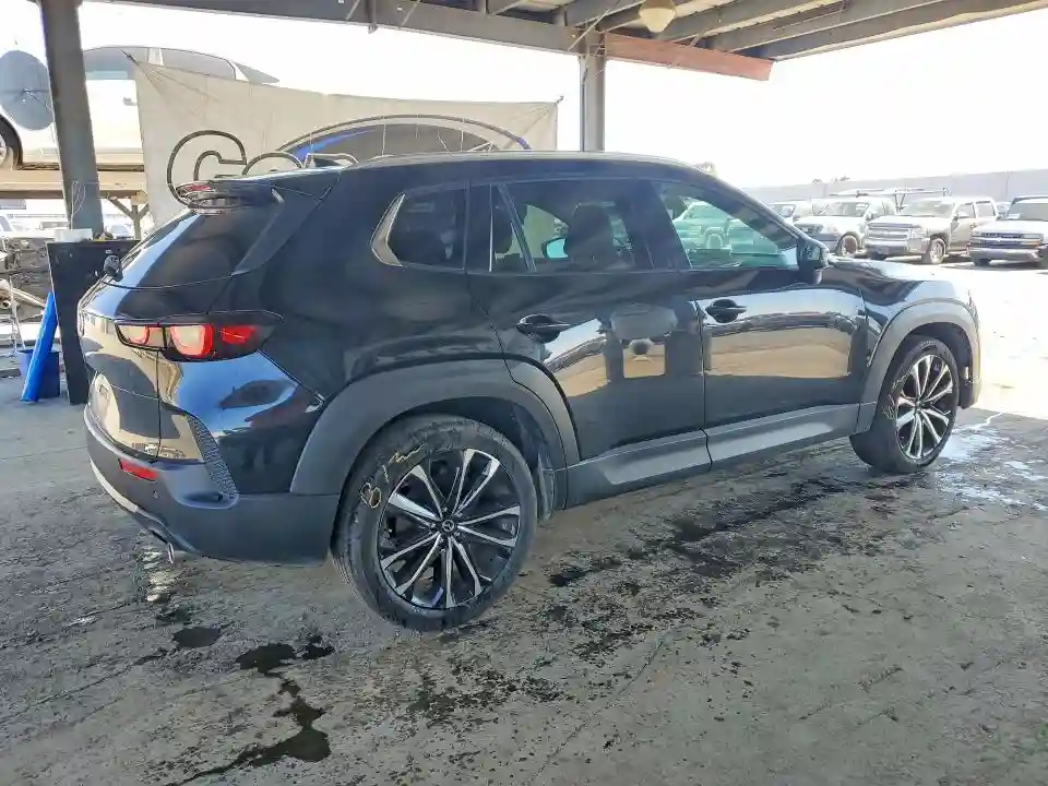 7MMVABDL1TN458415 2026 MAZDA CX-50-2