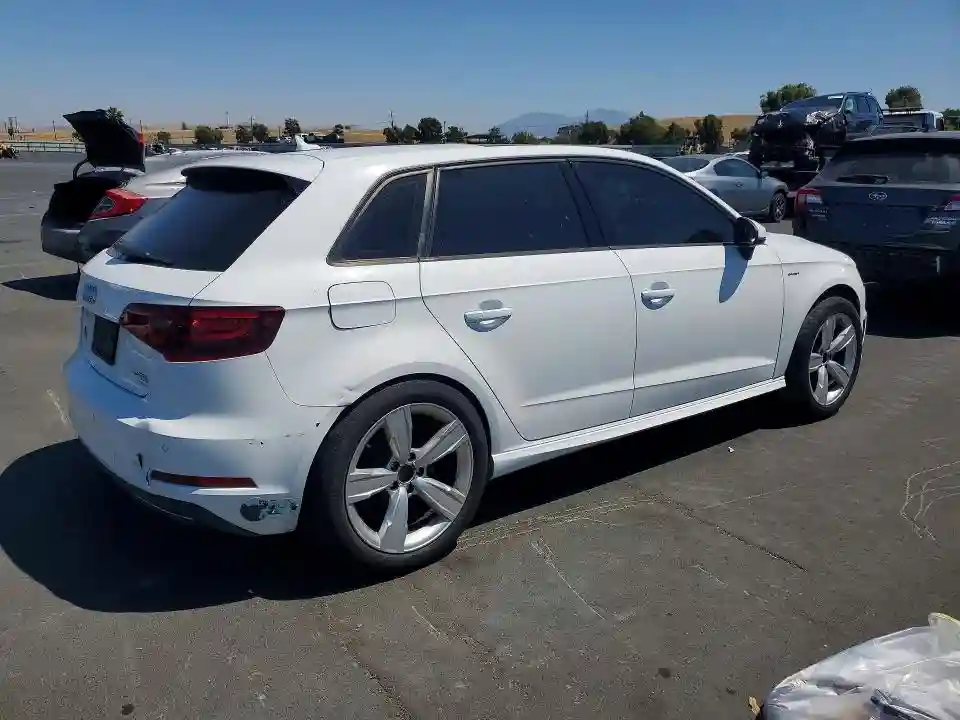 WAUVPBFF2GA138262 2016 AUDI A3-2