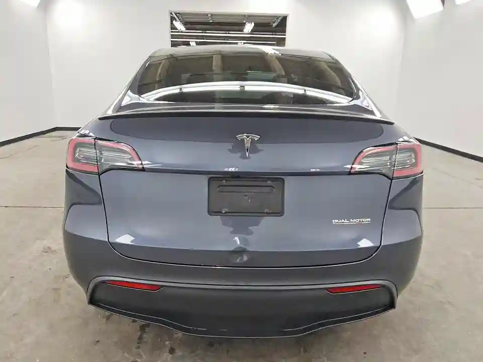 7SAYGDEF1PF793939 2023 TESLA MODEL Y-5