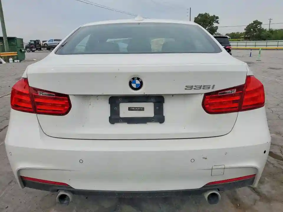 WBA3A9C51FF686624 2015 BMW 3 SERIES-5