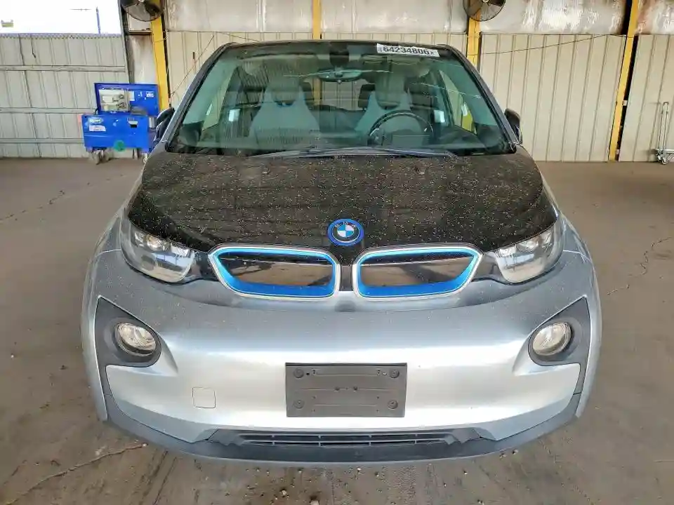 WBY1Z6C36HV949911 2017 BMW I SERIES-4