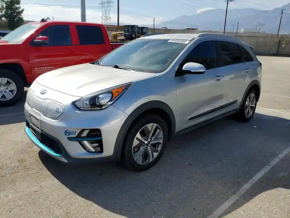 KNDCC3LG2K5026684 2019 KIA NIRO-0