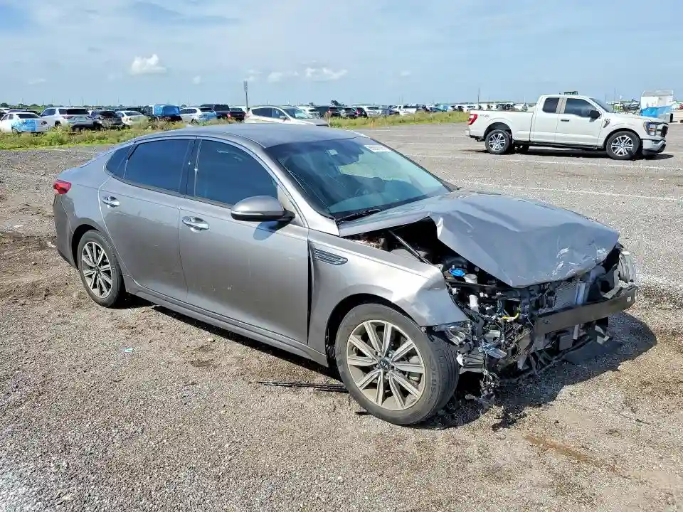 5XXGU4L1XKG302170 2019 KIA OPTIMA-3