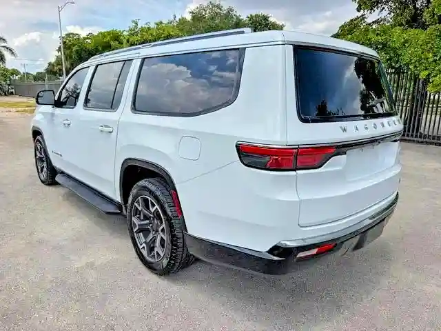 1C4SJRDPXPS530721 2023 JEEP WAGONEER-1