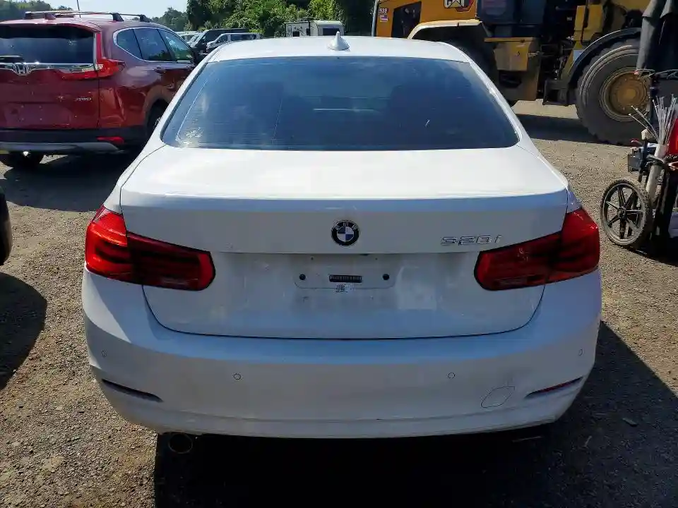 WBA8E1G59HNU14479 2017 BMW 3 SERIES-5